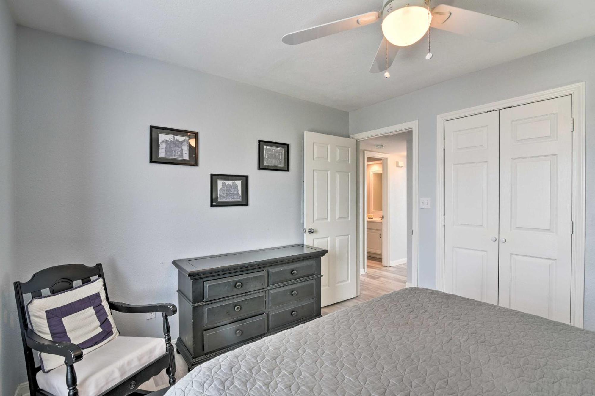 Oceanfront Galveston Home - Walk To Beach! Zewnętrze zdjęcie